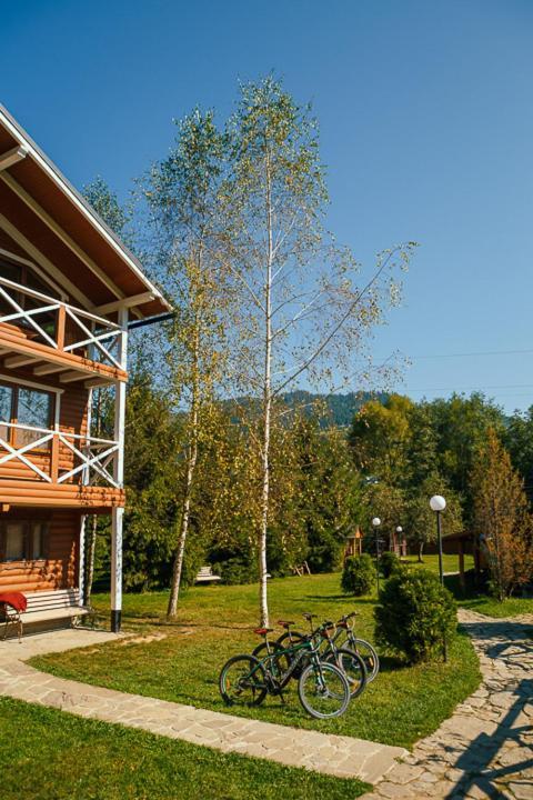 Gorycvit Hotel Verkhniy Yasenov ภายนอก รูปภาพ