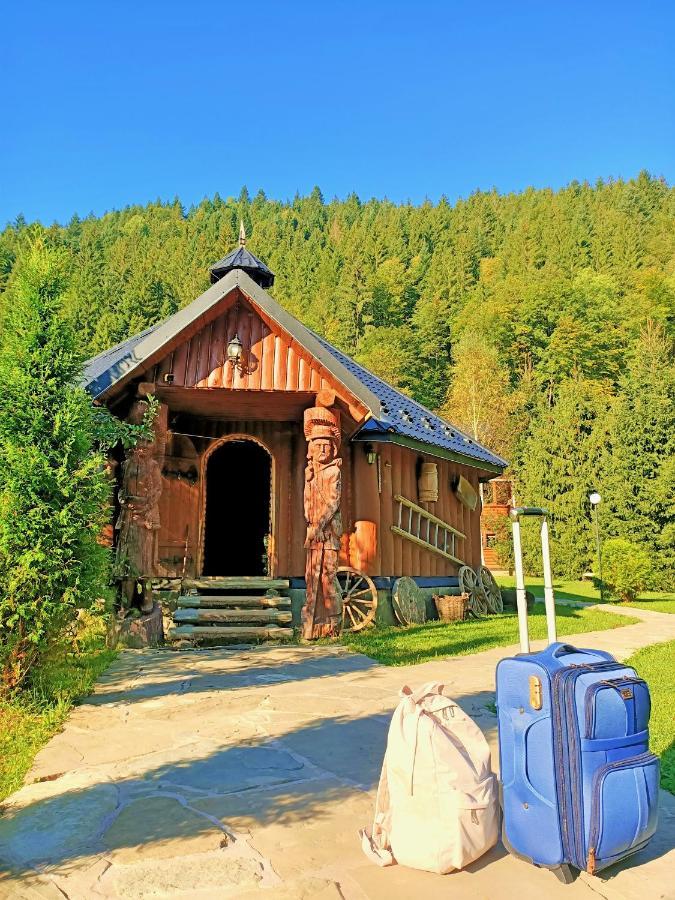 Gorycvit Hotel Verkhniy Yasenov ภายนอก รูปภาพ
