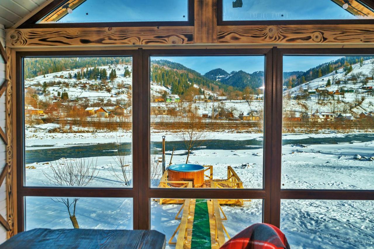 Gorycvit Hotel Verkhniy Yasenov ภายนอก รูปภาพ