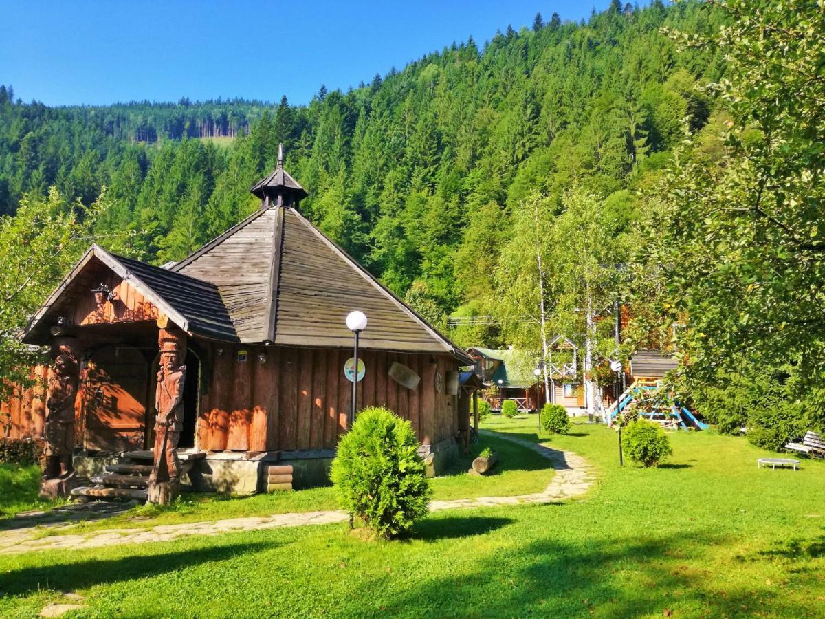 Gorycvit Hotel Verkhniy Yasenov ภายนอก รูปภาพ